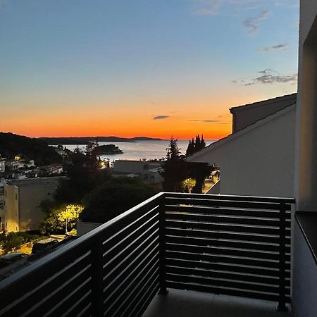 Sandi Hvar Apartments Đảo Hvar Ngoại thất bức ảnh